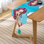 Pop Art Desen Dijital Baskılı Dekoratif Püsküllü Şönil Üçgen Runner Realhomes