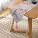 RealHomes Dijital Baskılı Özel Tasarım Püsküllü Şönil Üçgen Runner Realhomes