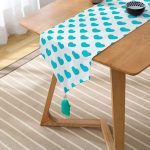 Kalp Desen Dijital Baskılı Püsküllü Şönil Üçgen Runner Realhomes