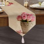 Çiçek Sepeti Desen Dijital Baskılı Püsküllü Şönil Üçgen Runner Realhomes