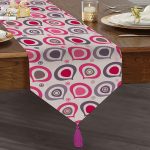 Realhomes Özel Tasarım Dijital Baskılı Püsküllü Şönil Üçgen Runner Realhomes