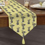 RealHomes Dijital Baskılı Özel Tasarım Püsküllü Şönil Üçgen Runner Realhomes