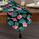 - UcgenRunner-912-Gorsel1 - Realhomes Realhomes Çiçek Desenli Dijital Baskılı Özel Tasarım Püsküllü Şönil Üçgen Runner Realhomes