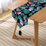 - UcgenRunner-912-Gorsel2 - Realhomes Realhomes Çiçek Desenli Dijital Baskılı Özel Tasarım Püsküllü Şönil Üçgen Runner Realhomes