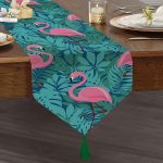 - UcgenRunner-939-Gorsel1 - Realhomes Flamingo Desenli Dijital Baskılı Püsküllü Şönil Üçgen Runner Realhomes