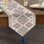 RealHomes Dijital Baskılı Özel Tasarım Püsküllü Şönil Üçgen Runner Realhomes