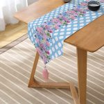 - UcgenRunner-real23-Gorsel2 - Realhomes RealHomes Çiçek Desenli Dijital Baskılı Özel Tasarım Püsküllü Şönil Üçgen Runner Realhomes