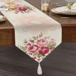 RealHomes Özel Tasarım Dijital Baskılı Dekoratif Püsküllü Şönil Üçgen Runner Realhomes