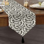 - UcgenRunner-real316-Gorsel1 - Realhomes RealHomes Özel Tasarım Dijital Baskılı Dekoratif Püsküllü Şönil Üçgen Runner Realhomes