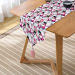 - UcgenRunner-real318-Gorsel2 - Realhomes RealHomes Özel Tasarım Dijital Baskılı Dekoratif Püsküllü Şönil Üçgen Runner Realhomes