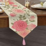 - UcgenRunner-real335-Gorsel1 - Realhomes RealHomes Özel Tasarım Dijital Baskılı Dekoratif Püsküllü Şönil Üçgen Runner Realhomes