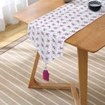 - UcgenRunner-real359-Gorsel2 - Realhomes RealHomes Özel Tasarım Dijital Baskılı Dekoratif Püsküllü Şönil Üçgen Runner Realhomes