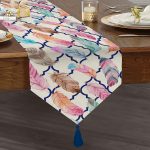 RealHomes Dijital Baskılı Özel Tasarım Püsküllü Şönil Üçgen Runner Realhomes