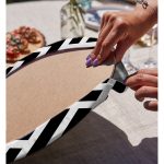 - Supla2li-2021-Gorsel4 - Realhomes Realhomes Siyah Beyaz Geometrik Desenli Modern 2'li Yuvarlak Servis Altlığı - Supla Realhomes