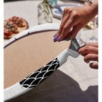 - Supla2li-2027-Gorsel4 - Realhomes Realhomes Siyah Beyaz Ananas Dijital Baskılı Modern 2'li Yuvarlak Servis Altlığı - Supla Realhomes