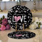 - Supla2li-2042-Gorsel1 - Realhomes Realhomes Beyaz Çiçekler Love Desenli Modern 2'li Yuvarlak Servis Altlığı - Supla Realhomes