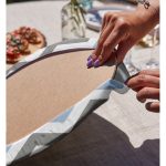 - Supla2li-2176-Gorsel4 - Realhomes Realhomes Gri Mavi Zigzag Desenli Dijital Baskılı Modern 2'li Yuvarlak Servis Altlığı - Supla Realhomes