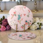 - Supla2li-2222-Gorsel1 - Realhomes Realhomes Pembe Zeminli Çiçek Desenli Modern 2'li Yuvarlak Servis Altlığı - Supla Realhomes