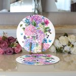 Realhomes Lila Renk Salkım Zambak Desenli Dijital Baskılı Modern 2'li Yuvarlak Servis Altlığı - Supla Realhomes