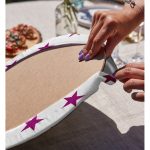 - Supla2li-2549-Gorsel4 - Realhomes Realhomes Eflatun Yıldız Desenli Modern Dijital Baskılı 2'li Yuvarlak Servis Altlığı - Supla Realhomes