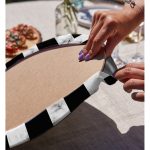 Realhomes Mermer Zeminli Siyah Geometrik Desenli Modern 2'li Yuvarlak Servis Altlığı - Supla Realhomes