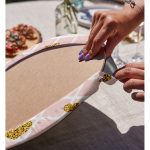 - Supla2li-3213-Gorsel4 - Realhomes Realhomes Damalı Pudra Renkli Altın Kalpler Özel Tasarım Modern 2'li Yuvarlak Servis Altlığı - Supla Realhomes