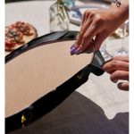 Realhomes Siyahi Kadın Tasarımlı 3D Dijital Baskılı Modern 2'li Yuvarlak Servis Altlığı - Supla Realhomes