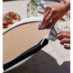 - Supla2li-3371-Gorsel4 - Realhomes Realhomes Gül Kitap ve Kahve Tasarımlı Dijital Baskılı Modern 2'li Yuvarlak Servis Altlığı - Supla Realhomes