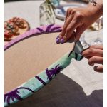 Realhomes Renkli Zeminde Palmiye Motifli Dijital Baskılı Modern 2'li Yuvarlak Servis Altlığı - Supla Realhomes