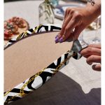 - Supla2li-3778-Gorsel4 - Realhomes Realhomes Zebra Zeminde Zincir Desen Özel Tasarım Dijital Baskılı Modern 2'li Yuvarlak Servis Altlığı - Supla Realhomes