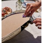 Realhomes Vizon Zeminde Zenci Kadın Tasarımlı Modern 2'li Yuvarlak Servis Altlığı - Supla Realhomes