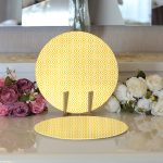 - Supla2li-5116sari-Gorsel3 - Realhomes Realhomes Özel Tasarım Sarı İkat Desenli Dijital Baskılı Modern 2'li Yuvarlak Servis Altlığı - Supla Realhomes