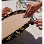 - Supla2li-5134-Gorsel4 - Realhomes  Realhomes Siyah Zeminde Gold Mandala Motifli Modern 2'li Yuvarlak Servis Altlığı - Supla Realhomes