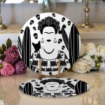 - Supla2li-5215-Gorsel1 - Realhomes Realhomes Black Frida Kahlo Basklı Modern 2'li Yuvarlak Servis Altlığı - Supla Realhomes