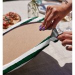 - Supla2li-5237koyuyesil-Gorsel4 - Realhomes Realhomes Koyu Yeşil Çizgili Motifli Modern 2'li Yuvarlak Servis Altlığı - Supla Realhomes