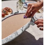 Realhomes Karakalem Çizimli Çiçek Tasarım Dijital Baskılı Modern 2'li Yuvarlak Servis Altlığı - Supla Realhomes