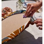 - Supla2li-5287-Gorsel4 - Realhomes Realhomes Kahve Ve Gri Renk Yaprak Motifli Dijital Baskılı Modern 2'li Yuvarlak Servis Altlığı - Supla Realhomes