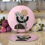 Realhomes Pembe Zemin Üzerinde Soyut Yaprak Çizimli Modern 2'li Yuvarlak Servis Altlığı - Supla Realhomes