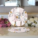 - Supla2li-5345-Gorsel3 - Realhomes Realhomes Tropik Yapraklar Üzerinde Antik Yunan Tanrısı Desenli Modern 2'li Yuvarlak Servis Altlığı - Supla Realhomes