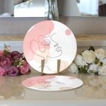 Realhomes Kırmızı Şeritli Portre Çizimli Özel Tasarımlı Modern 2'li Yuvarlak Servis Altlığı - Supla Realhomes