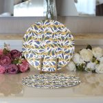 Realhomes Gri Zeminde Dalgalı Çizgiler Üzerinde Damla Motifli Modern 2'li Yuvarlak Servis Altlığı - Supla Realhomes