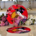 - Supla2li-5797-Gorsel1 - Realhomes Realhomes Çiçek Desenli Yelpazeli Japon Kız Motifli Modern 2'li Yuvarlak Servis Altlığı - Supla Realhomes