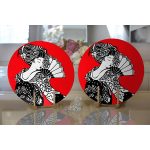 - Supla2li-5804-Gorsel2 - Realhomes Realhomes Kırmızı Zeminde Gri Japon Kız Motifli Modern 2'li Yuvarlak Servis Altlığı - Supla Realhomes