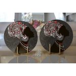 - Supla2li-5825-Gorsel2 - Realhomes  Realhomes Gri Zemin Desenli Siyahi Kadın Motifli Modern 2'li Yuvarlak Servis Altlığı - Supla Realhomes