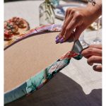 - Supla2li-5833-Gorsel4 - Realhomes Realhomes Şemsiyeli Japon Kız Motifli Modern 2'li Yuvarlak Servis Altlığı - Supla Realhomes