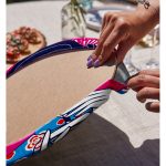 - Supla2li-5849-Gorsel4 - Realhomes Realhomes Pembe Zeminde Havai Fişek Figürlü Gözlüklü Fashion Girl Modern 2'li Yuvarlak Servis Altlığı - Supla Realhomes