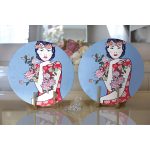 - Supla2li-5850-Gorsel2 - Realhomes  Realhomes Çiçeğe Sarılmış Japon Kız Motifli Modern 2'li Yuvarlak Servis Altlığı - Supla Realhomes