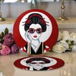 - Supla2li-5862-Gorsel1 - Realhomes Realhomes Gözlüklü Cool Japon Kadın Desenli Modern 2'li Yuvarlak Servis Altlığı - Supla Realhomes