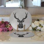 - Supla2li-6756-Gorsel3 - Realhomes Realhomes Gri Zeminde Geometrik Geyik Çizimli Modern 2'li Yuvarlak Servis Altlığı - Supla Realhomes