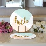 Realhomes Gold Hello Yazılı Modern Motifler Dijital Baskılı Modern 2'li Yuvarlak Servis Altlığı - Supla Realhomes